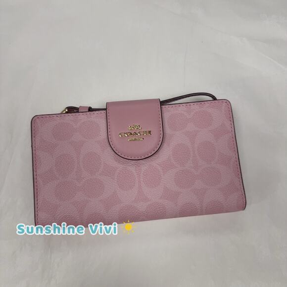 NWT Coach Phone Wallet In Signature Canvas CW780 Powder Pink - Picture 1 of 13